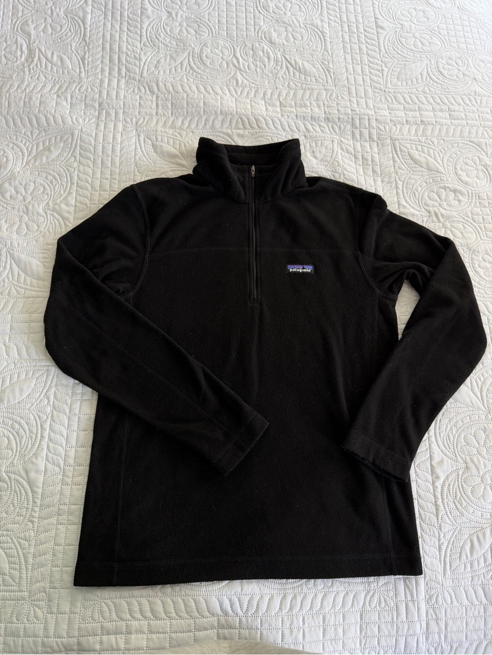 Patagonia Black Quarter-Zip Fleece Top Hiking Outdoors Small Baselayer Gorpcore